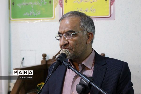 مراسم تکریم و معارفه روسای جدید و قدیم سازمان دانش‌آموزی فارس