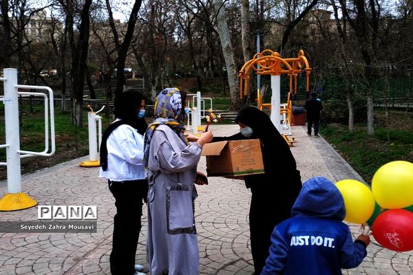 پویش «حال خوب» توسط دانش آموزان منطقه ۱۳ در بوستان قیطریه