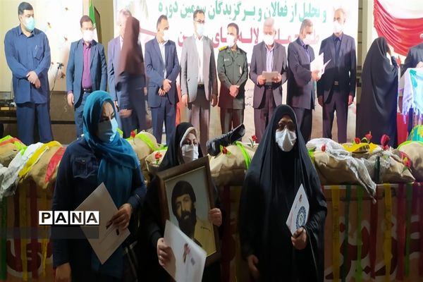 یادواره شهدای فرهنگی و سومین یادواره ملی لاله‌های روشن در خوزستان