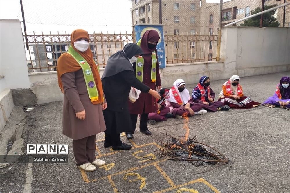 برگزاری جشن‌ چهارشنبه سوری در مدرسه حضرت زهرا(س) رودهن