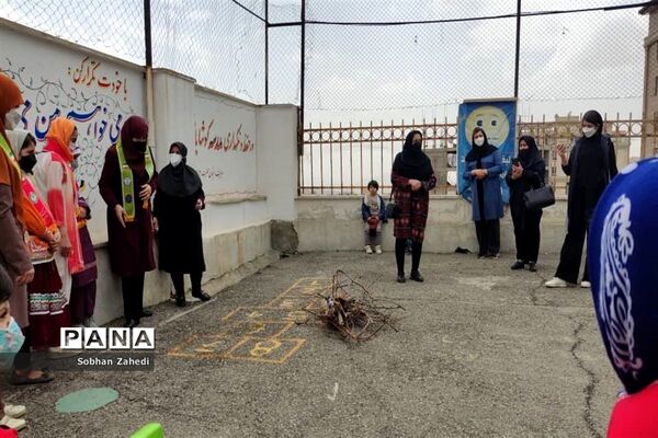 برگزاری جشن‌ چهارشنبه سوری در مدرسه حضرت زهرا(س) رودهن