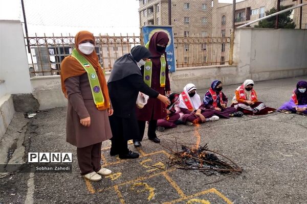 برگزاری جشن‌ چهارشنبه سوری در مدرسه حضرت زهرا(س) رودهن