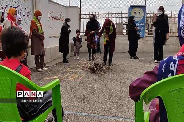 برگزاری جشن‌ چهارشنبه سوری در مدرسه حضرت زهرا(س) رودهن