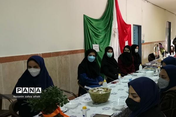 برگزاری مراسم پیشواز بهار در هنرستان مبتکران رودهن