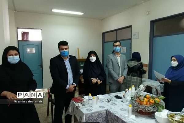 برگزاری مراسم پیشواز بهار در هنرستان مبتکران رودهن