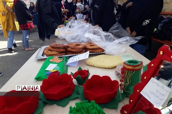 نمایشگاه دست‌سازه‌های دانش‌آموزی در ورامین
