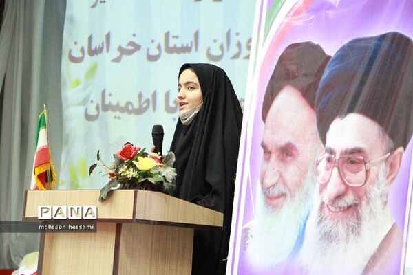 مراسم سپاس و قدردانی از زحمات مدیرسازمان دانش‌آموزی استان خراسان جنوبی