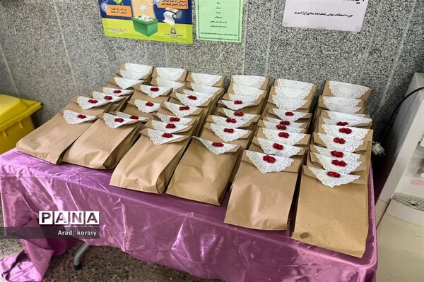 برگزاری جشن تکلیف دانش‌آموزان دختر و پسر در امیدیه