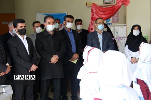 بازدید معاون تربیت‌بدنی و سلامت وزارت آموزش و پرورش از نمایشگاه مدرسه میعاد شهرکرد
