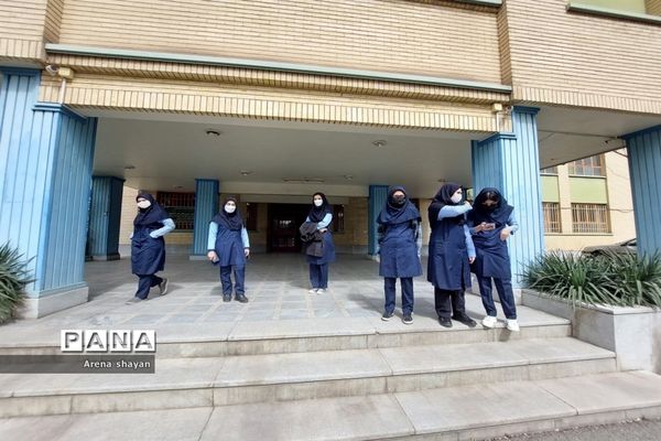 عید مهدوی همراه با جشنواره عیدانه در دبیرستان علامه قزوینی