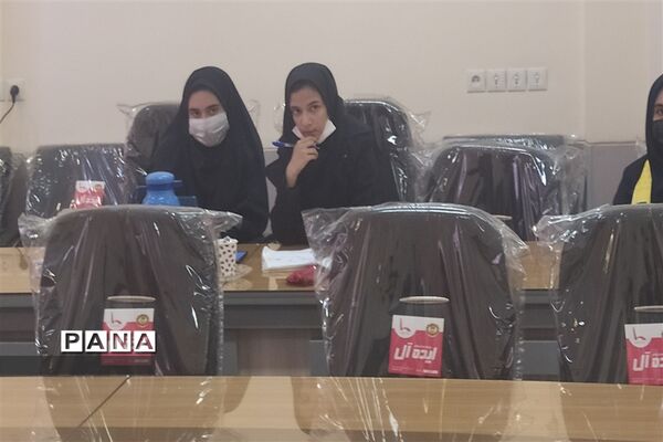 بازدید معاون پرورشی و فرهنگی اداره‌کل آموزش و پرورش استان اصفهان از سازمان دانش‌آموزی استان اصفهان
