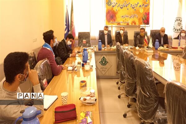 بازدید معاون پرورشی و فرهنگی اداره‌کل آموزش و پرورش استان اصفهان از سازمان دانش‌آموزی استان اصفهان