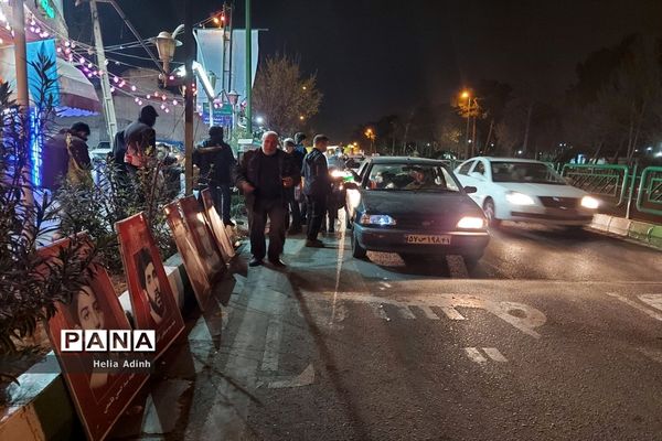 آماده‌سازی خیابان‌های شهر برای جشن بزرگ نیمه شعبان