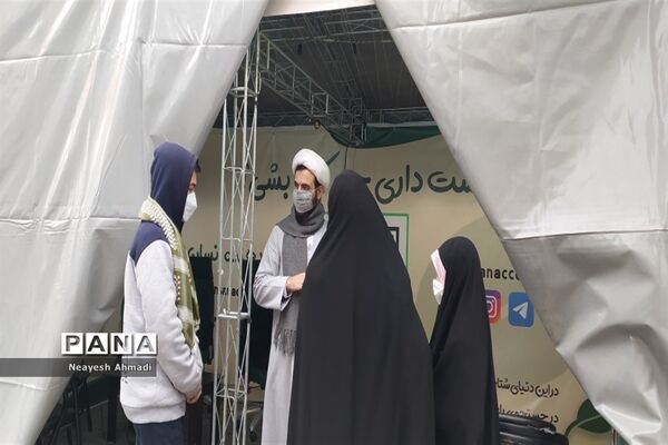 اجتماع دانش‌آموزی مهدی یاوران در مشهد