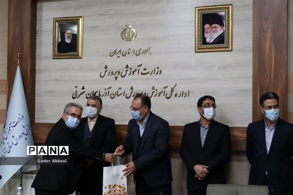 جلسه شورای امور فرهنگی و پرورشی آموزش و پرورش آذربایجان شرقی