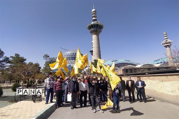 برگزاری همایش مهدی یاوران دراصفهان