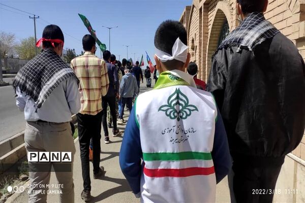 همایش پیاده‌روی مهدی یاوران در شهرستان بیرجند