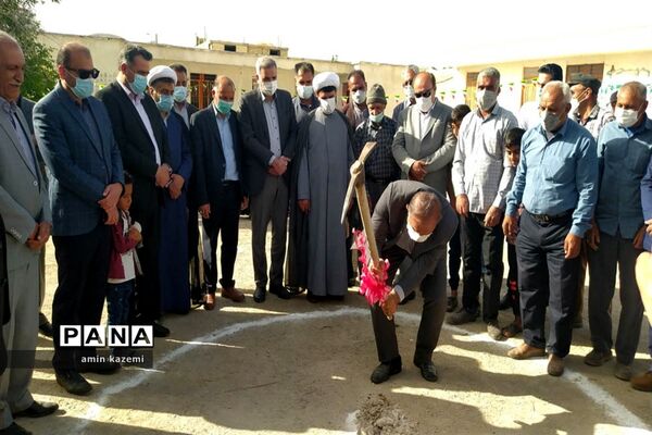 کلنگ‌زنی و بازسازی آموزشگاه‌های بختاجرد، محمد‌آباد و شهنان از روستاهای داراب