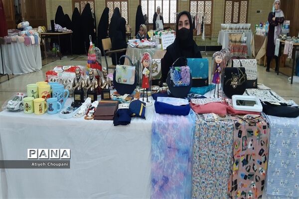 جشنواره عیدانه در حسینه قاسم ابن‌الحسن منطقه ۱۴ شهر تهران