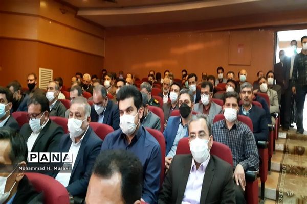 آیین تکریم و معارفه مدیر آموزش و پرورش ناحیه یک قم