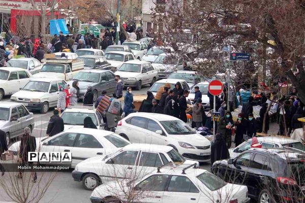 تب و تاب خرید مردم تبریز در آخرین ساعات قرن