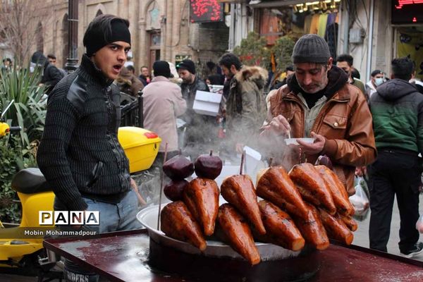 تب و تاب خرید مردم تبریز در آخرین ساعات قرن