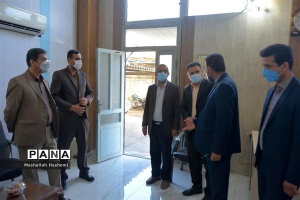 دیدار نوروزی مدیرکل آموزش و پرورش استان بوشهر با همکاران اداره‌کل