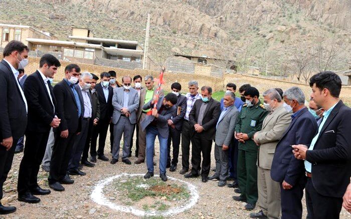 کلنگ‌زنی ۱۲ پروژه ورزشی در مناطق محروم استان چهارمحال وبختیاری