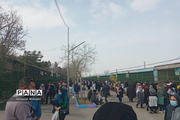 استقبال مسافران نوروزی از باغ وحش وکیل آباد مشهد