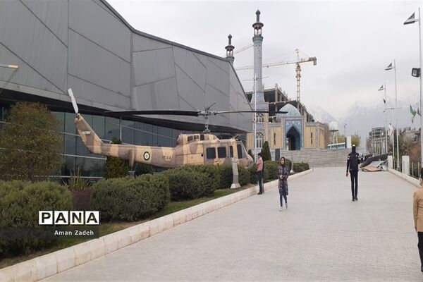 باغ موزه بزرگ انقلاب اسلامی و دفاع مقدس در ایام نوروز