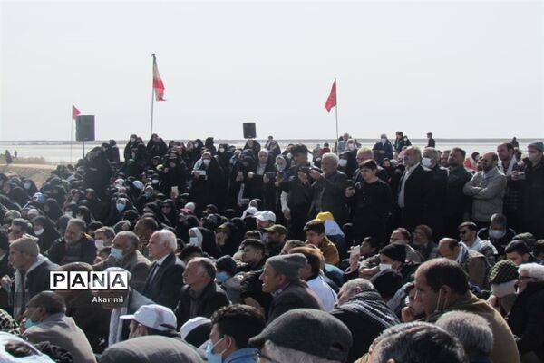 اردوی راهیان نور در یادمان طلاییه
