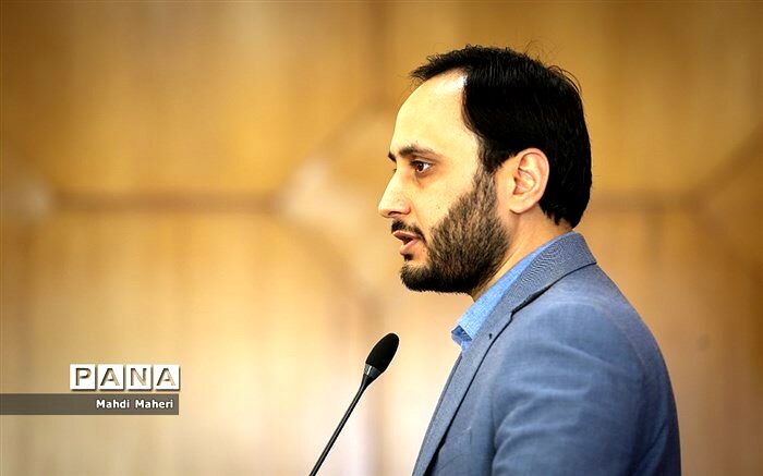 گزارش بهادری جهرمی از سفرهای استانی رییس‌جمهوری