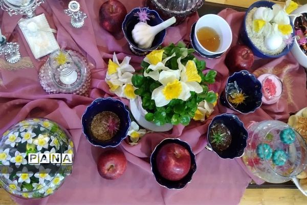 سنت زیبای چیدن سفره هفت‌سین