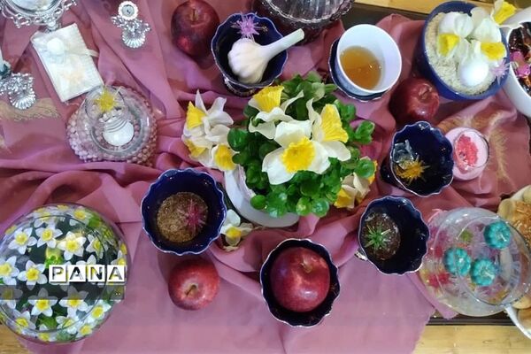 سنت زیبای چیدن سفره هفت‌سین