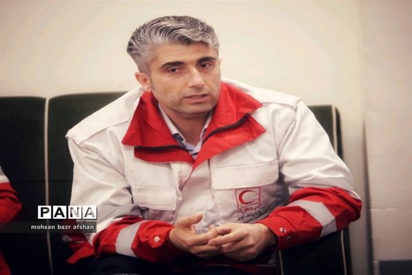 بازدید معاون درمانی و توانبخشی جمعیت هلال احمر کشوری از پایگاه بین جاده‌ای هلال احمر شهر دانسفهان