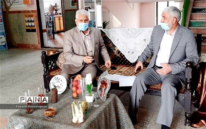 بازدید فرماندار بهارستان از ستاد اسکان نوروزی  فرهنگیان