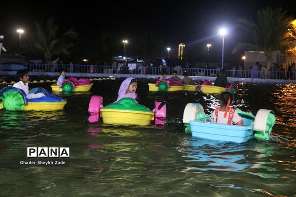 حضور کم سابقه مسافران در سواحل چابهار