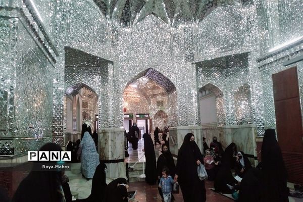 حرم شاه‌عبدالعظیم شهرری میزبان بازدیدکنندگان نوروزی