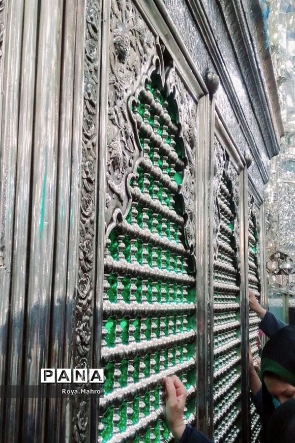 حرم شاه‌عبدالعظیم شهرری میزبان بازدیدکنندگان نوروزی