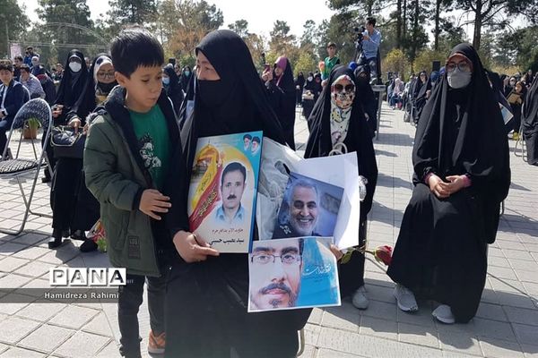 مراسم هشتمین سالگرد شهادت شهید علی خلیلی در گلزار شهدای بهشت حضرت زهرا(س)