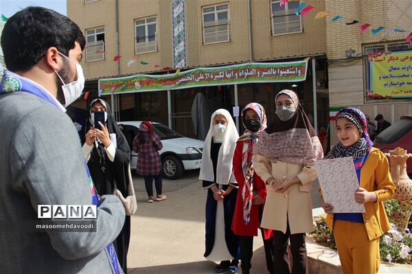 بازدید رئیس سازمان دانش‌آموزی فارس از ستاد اسکان ناحیه دو شیراز