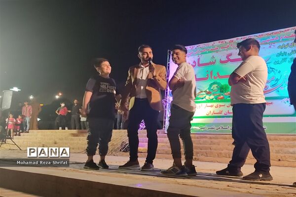 جشن عیدانه به‌مناسبت سال نو در شهرستان امیدیه