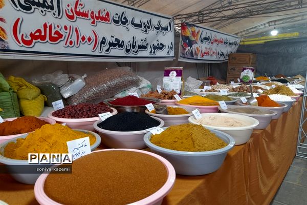 برپایی نمایشگاه ملی صنایع‌دستی و سوغات استان‌ها در مازندران