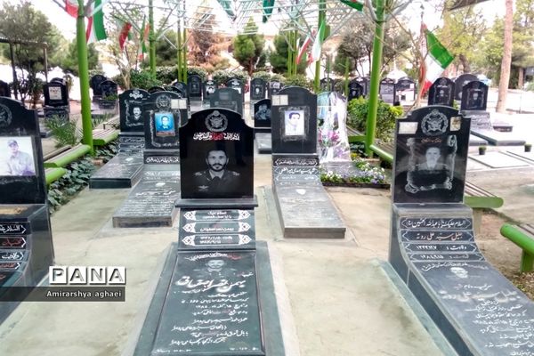 چهره‌های ماندگار در بهشت زهرا