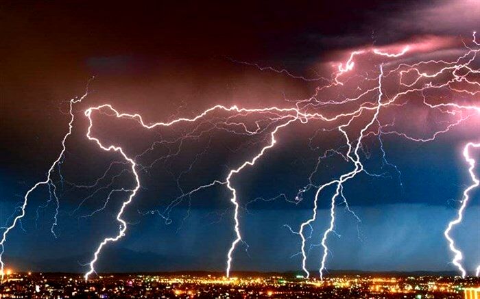 خلیج فارس و دریای عمان مواج خواهند بود