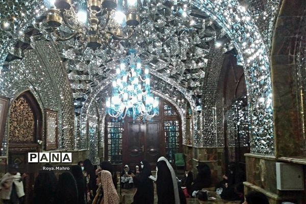حرم امام‌زاده صالح(ع) در ایام عید نوروز