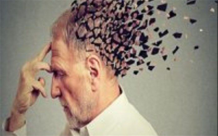 با خوردن این خوراکی‌ها از ابتلا به آلزایمر جلوگیری کنید