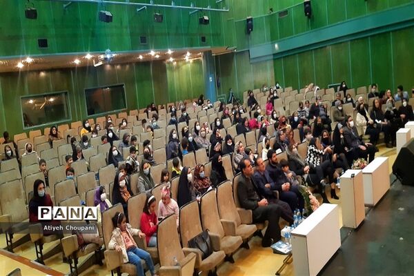 مراسم «تولد کتاب»، در فرهنگسرای خاوران