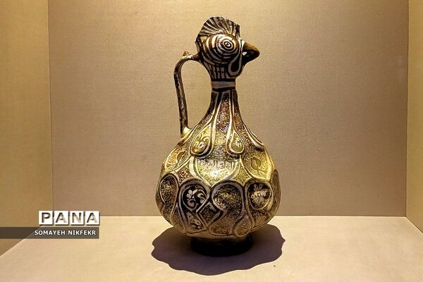 موزه آبگینه و سفالینه‌های ایران، موزه گردی متفاوت در تهران