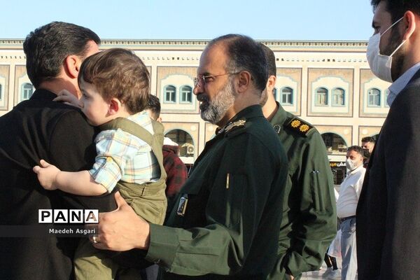 کافه گفتگوی «دختران آفتاب» در قم